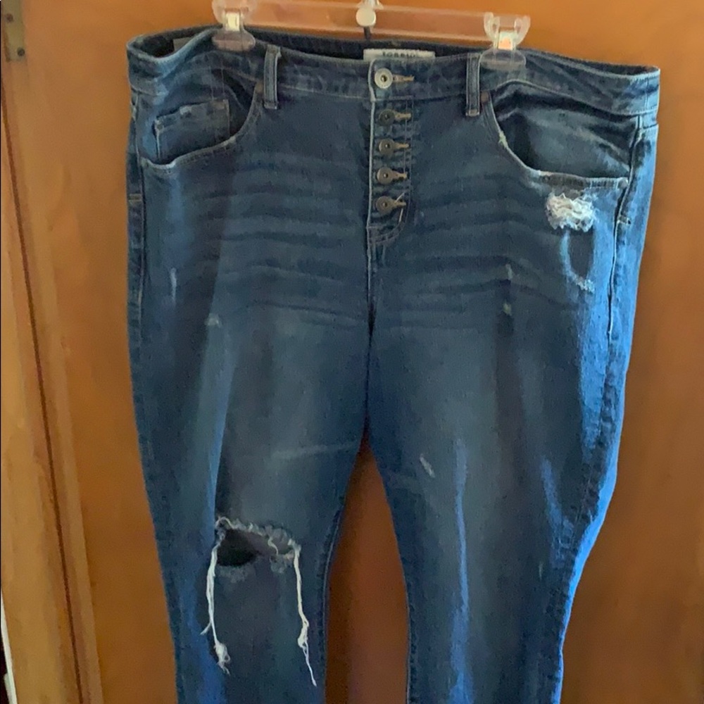 High waisted jeans